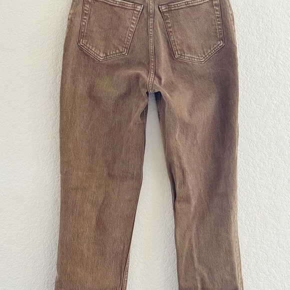 Abercrombie & Fitch ’90s Straight Ultra High Rise Jeans | Brown Denim | Size 24 - Picture 4 of 5